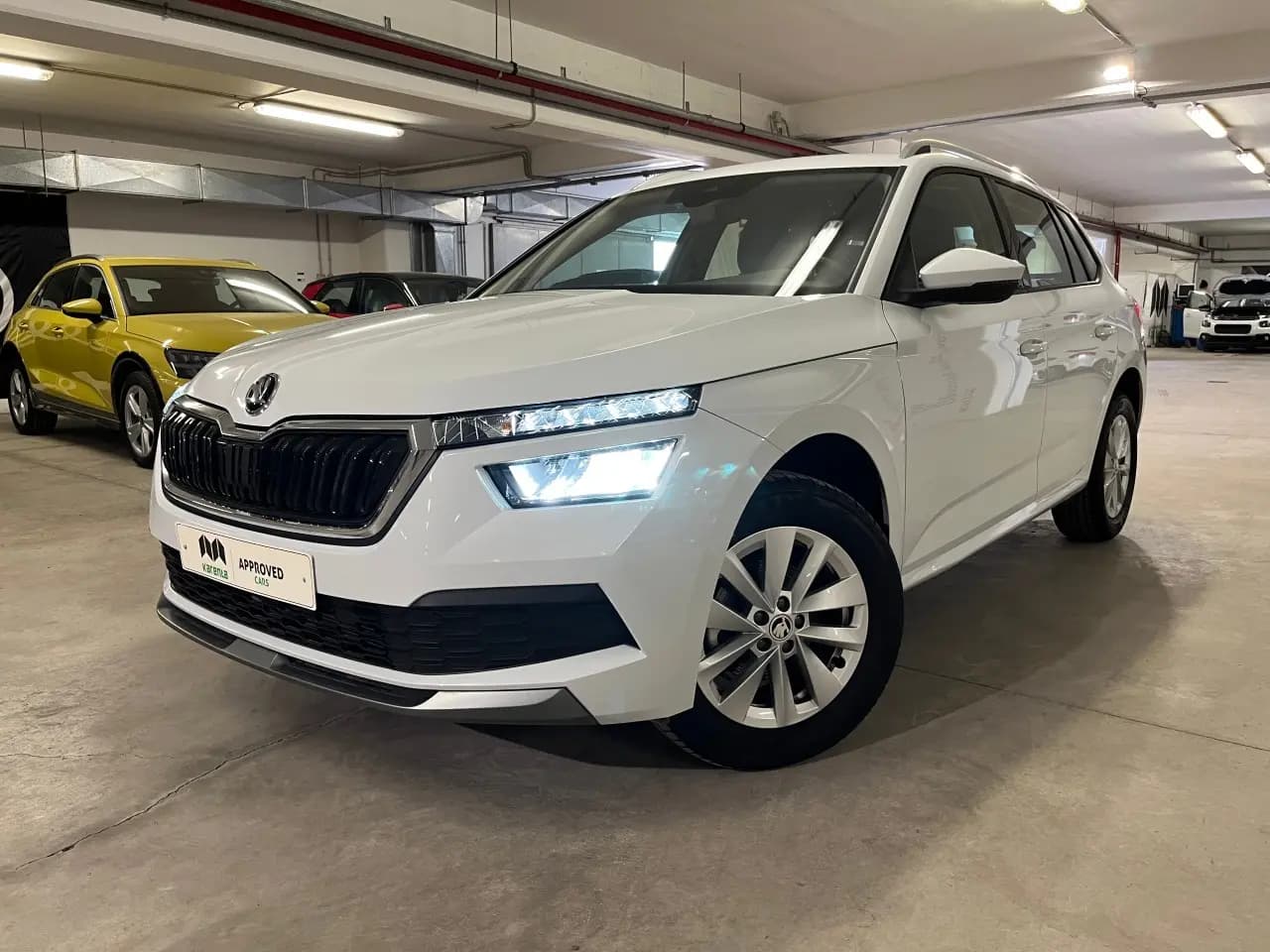 https://cdn.autoq.gr/websites/karenta.gr/images/vehicles/12580/img_12580_66322.jpeg