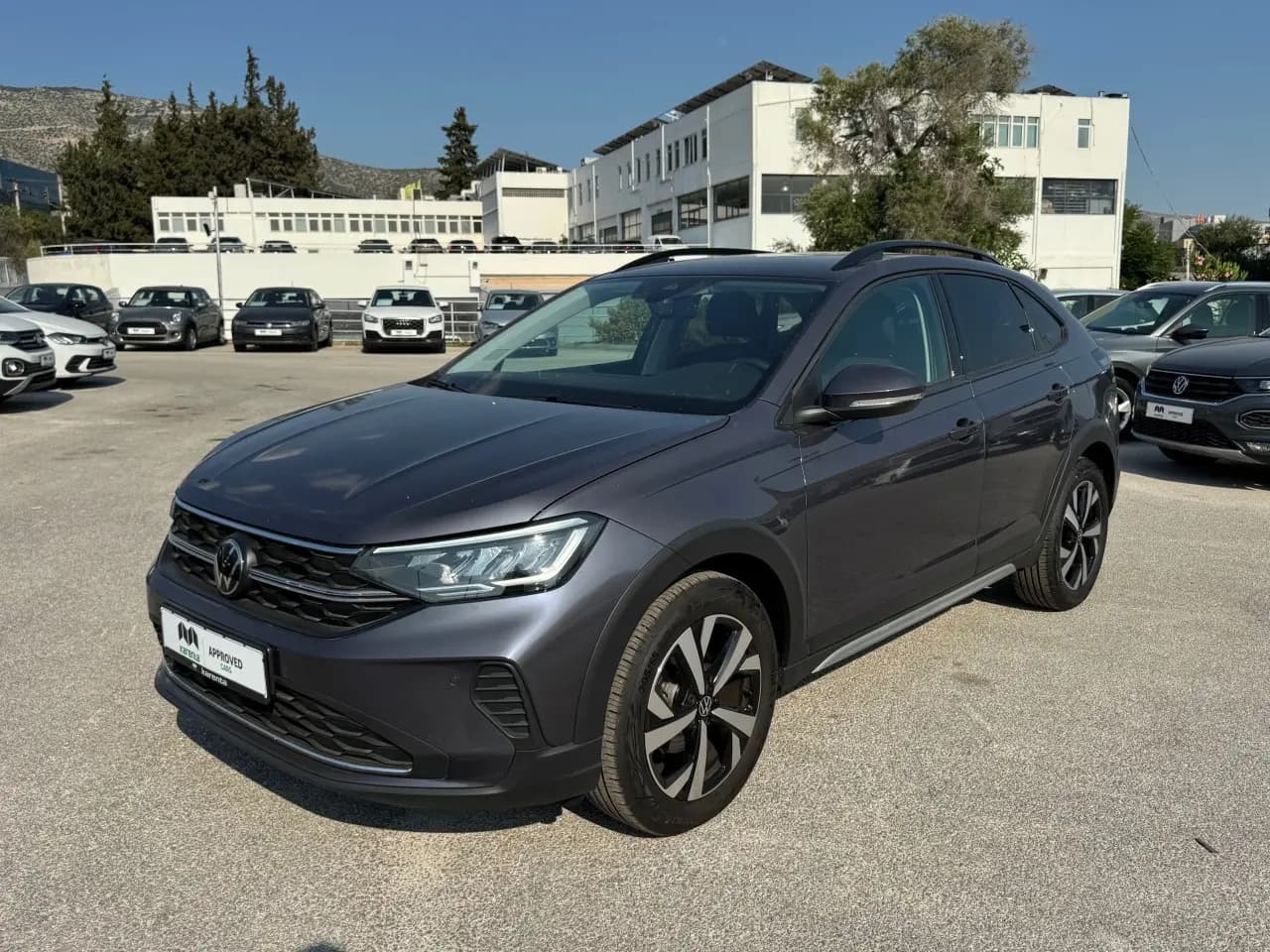 https://cdn.autoq.gr/websites/karenta.gr/images/vehicles/12735/img_12735_57954.jpg