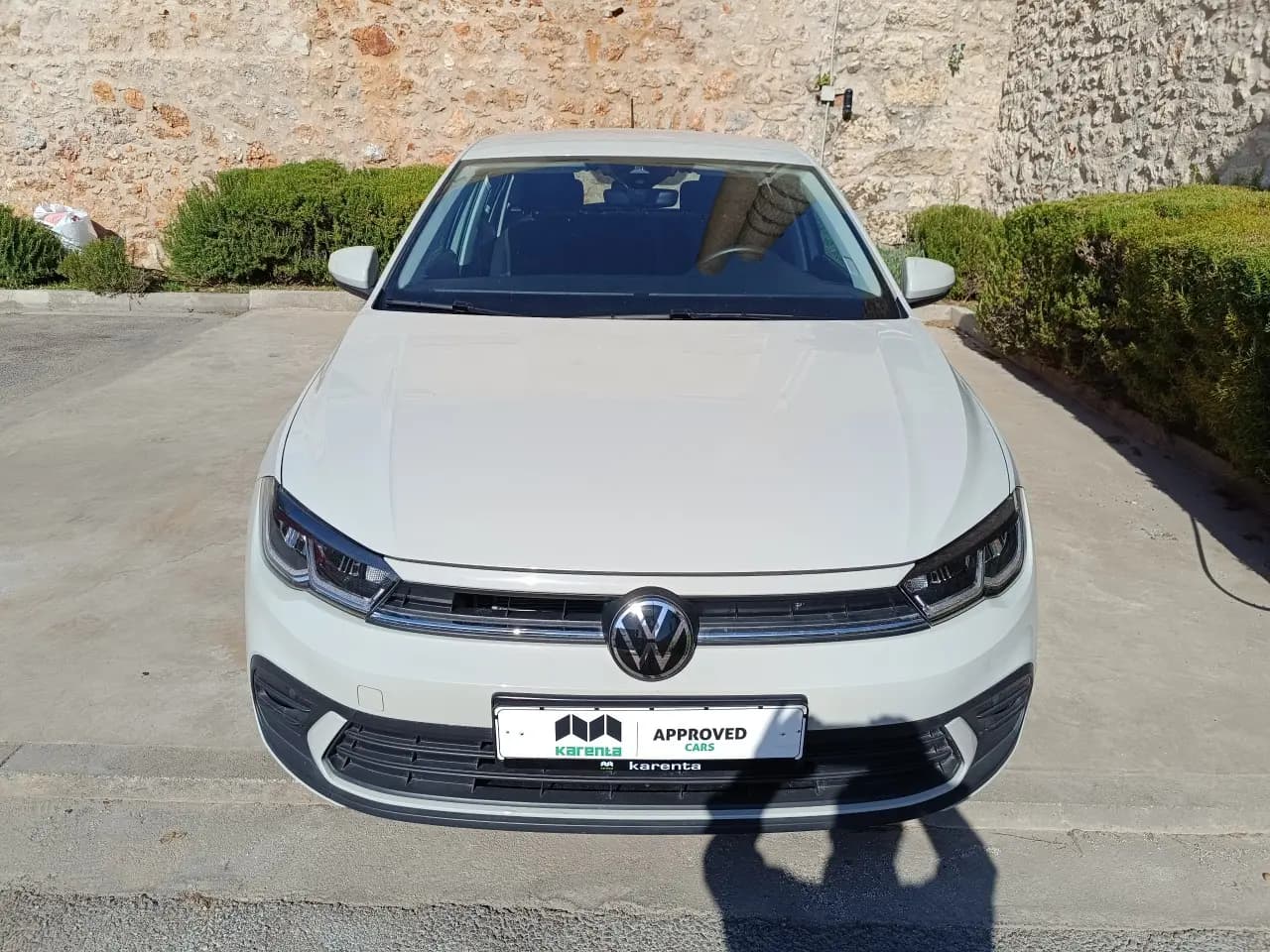 https://cdn.autoq.gr/websites/karenta.gr/images/vehicles/12842/img_12842_45645.jpg