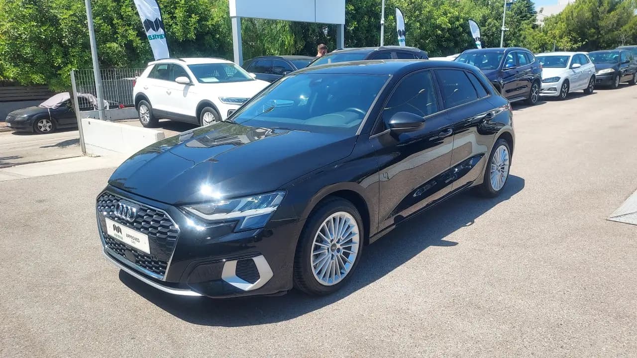 https://cdn.autoq.gr/websites/karenta.gr/images/vehicles/12863/img_12863_55369.jpg