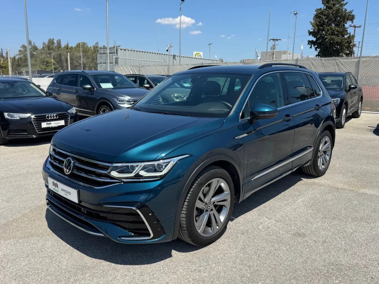 https://cdn.autoq.gr/websites/karenta.gr/images/vehicles/12898/img_12898_61698.jpg