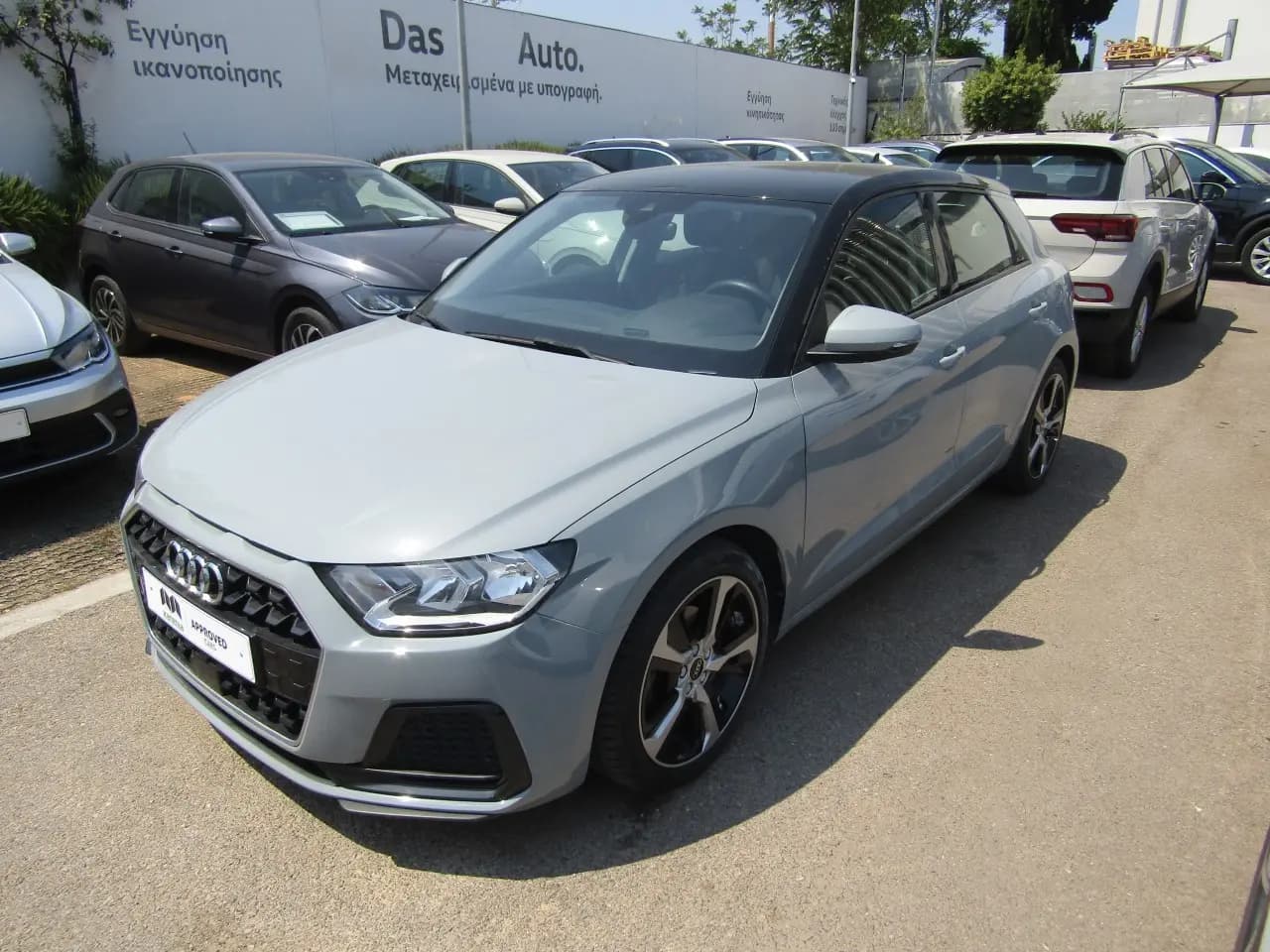 https://cdn.autoq.gr/websites/karenta.gr/images/vehicles/12908/img_12908_92443.jpg