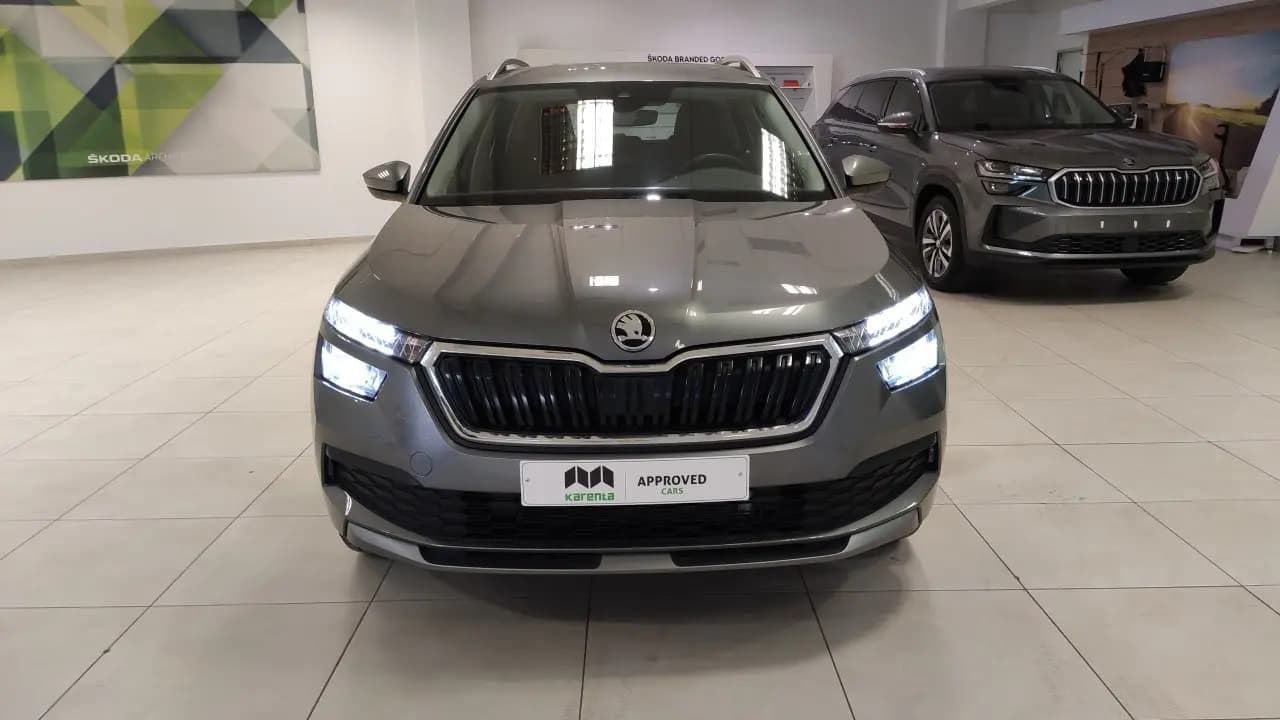 https://cdn.autoq.gr/websites/karenta.gr/images/vehicles/12914/img_12914_52194.jpg