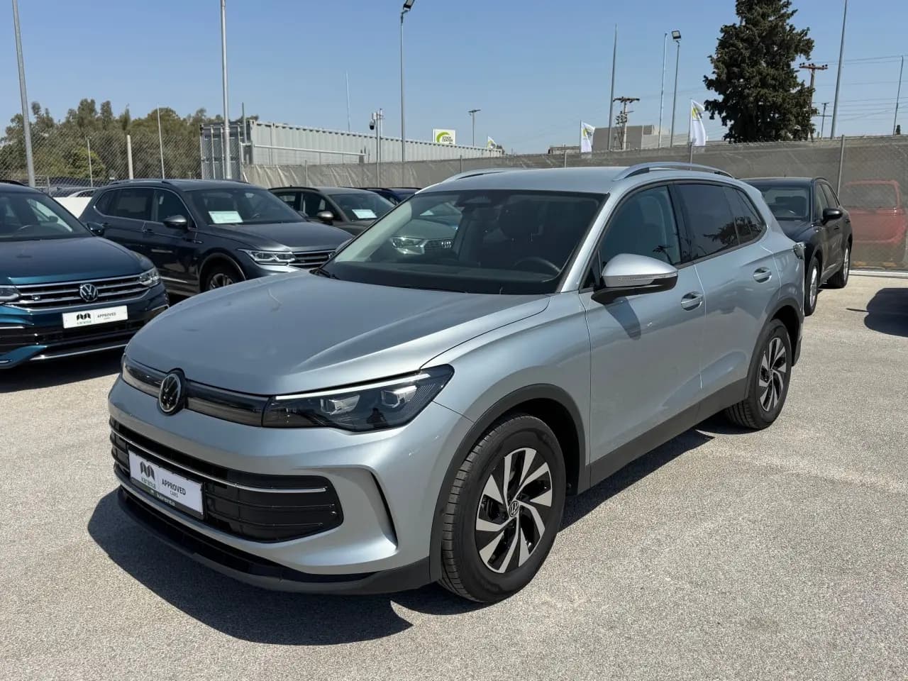 https://cdn.autoq.gr/websites/karenta.gr/images/vehicles/12924/img_12924_80874.jpg
