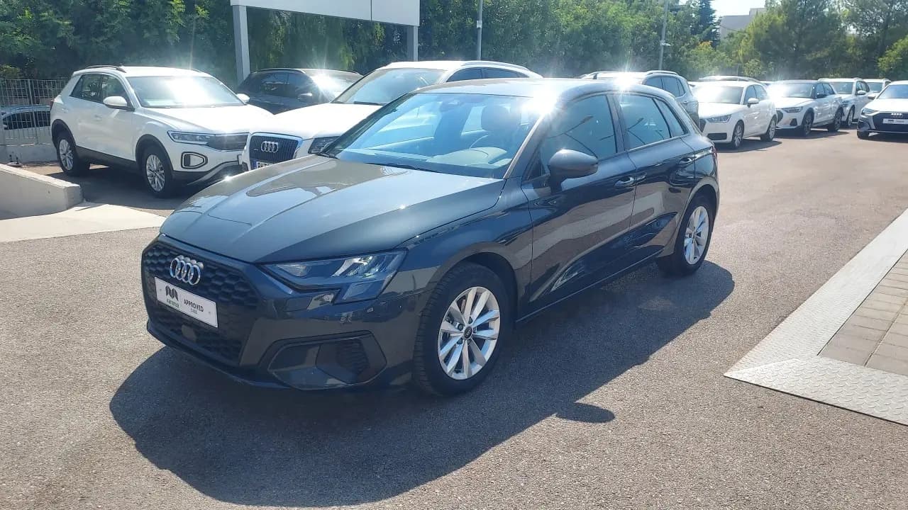 https://cdn.autoq.gr/websites/karenta.gr/images/vehicles/12927/img_12927_49895.jpg
