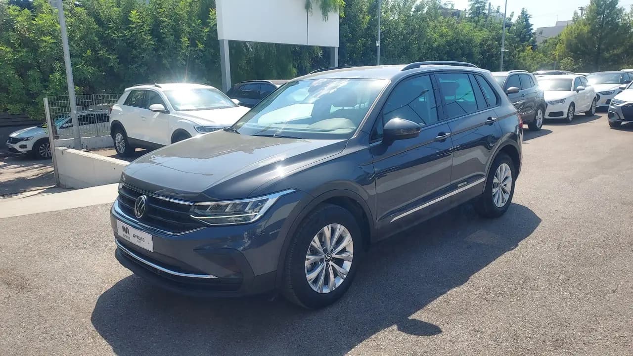 https://cdn.autoq.gr/websites/karenta.gr/images/vehicles/12928/img_12928_38288.jpg
