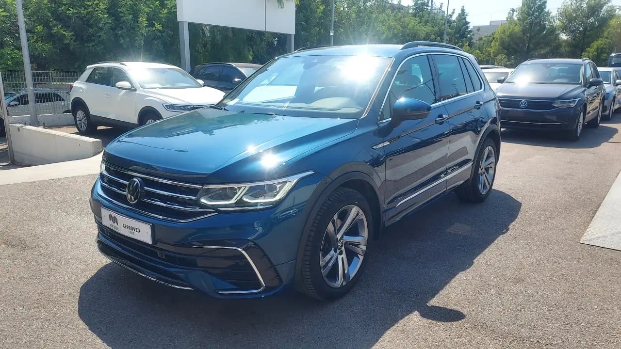 https://cdn.autoq.gr/websites/karenta.gr/images/vehicles/12929/img_12929_13350.jpg
