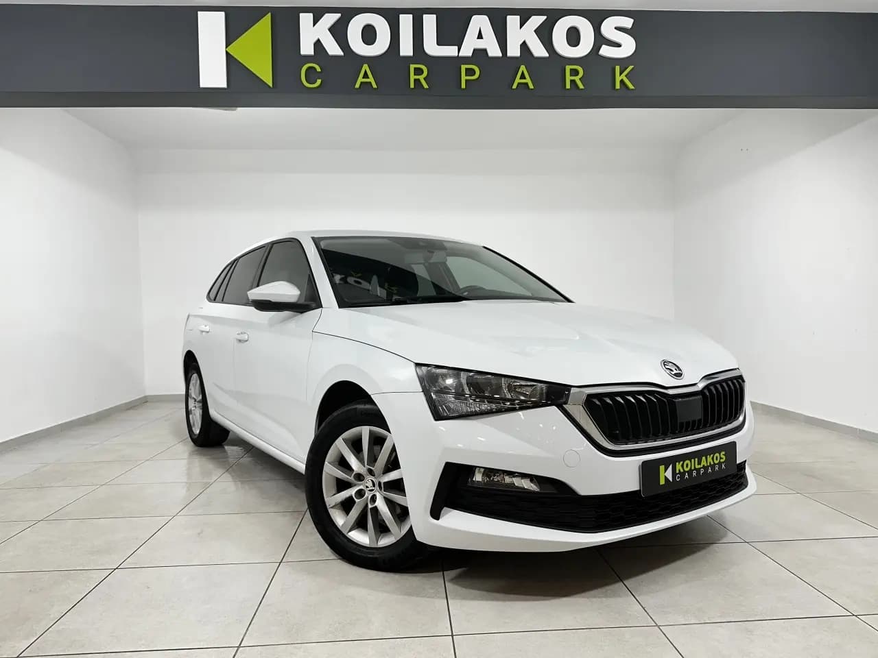 https://cdn.autoq.gr/websites/koilakos.gr/images/vehicles/1600/25283.jpg