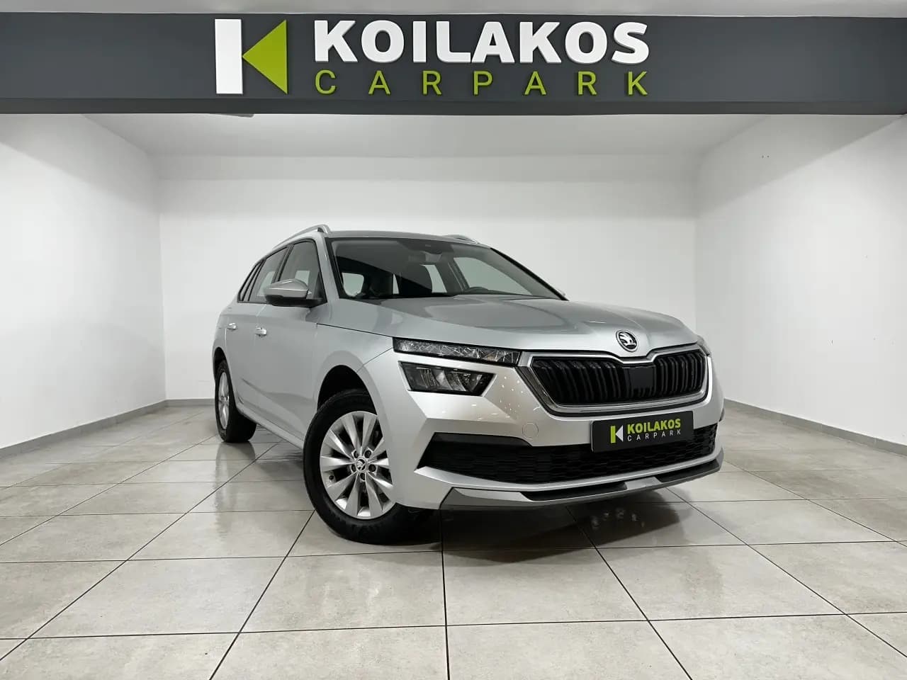 https://cdn.autoq.gr/websites/koilakos.gr/images/vehicles/1638/26125.jpg